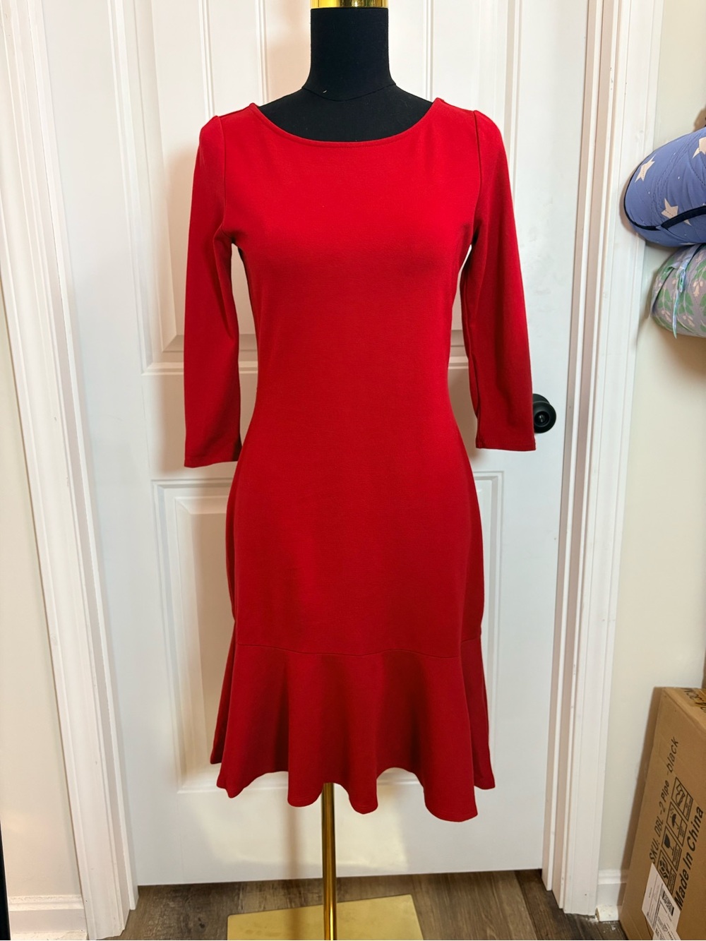 Lauren Ralph Lauren‎ Women’s Red Dress Size S 3/4 Sleeve Flounce Hem READ